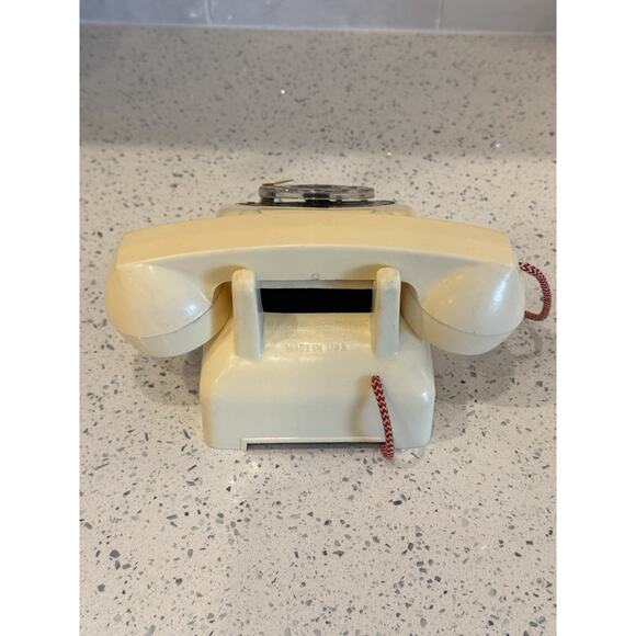 Vintage The Steel Stamping Co. Cream Toy Rotary Phone Plastic & Metal - READ - Picture 6 of 9